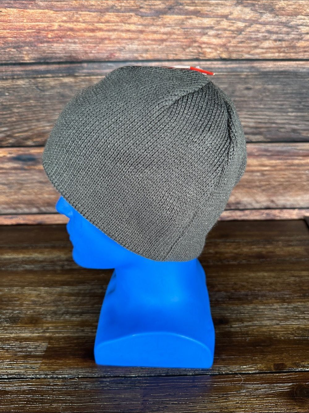 The North Face Gray Ribbed Knit Beanie with Logo - Picture 2 of 6